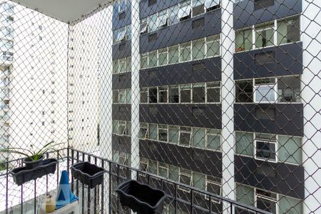 Apartamento para alugar com 65m², 2 quartos e 1 vaga Apartamento para alugar com 65m², 2 quartos e 1 vagaVaranda da Sala