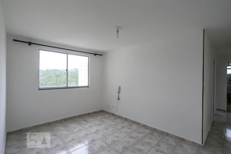 Sala de Apartamento com 2 quartos, 65m² Nova Petrópolis