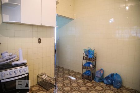 Casa à venda com 472m², 4 quartos e 2 vagasCozinha 2