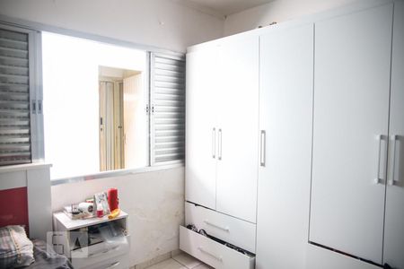 Casa à venda com 472m², 4 quartos e 2 vagasQuarto 3