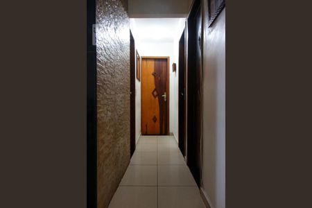 Corredor de apartamento à venda com 3 quartos, 80m² em Engenho de Dentro, Rio de Janeiro