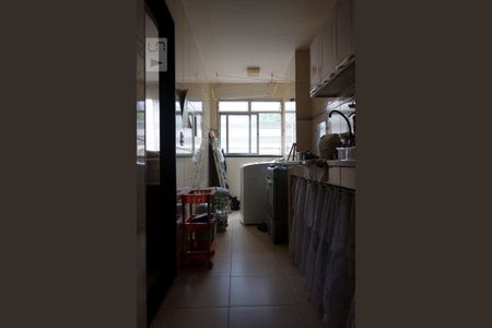 Apartamento à venda com 80m², 3 quartos e 1 vagaCozinha