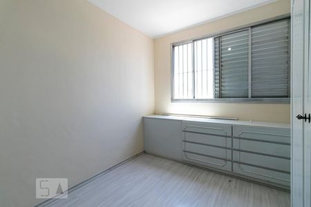 Quarto 2 de apartamento para alugar com 2 quartos, 67m² em Parque São Jorge, São Paulo