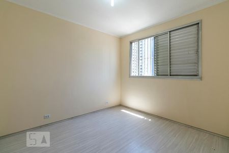 Quarto 1 de apartamento para alugar com 2 quartos, 67m² em Parque São Jorge, São Paulo