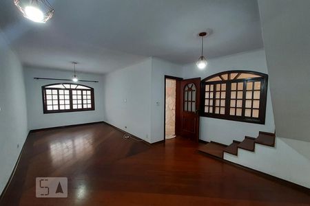 Sala de casa à venda com 3 quartos, 180m² em Vila Santa Virginia, São Paulo