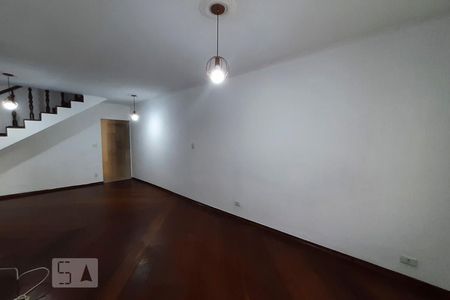Sala de casa à venda com 3 quartos, 180m² em Vila Santa Virginia, São Paulo