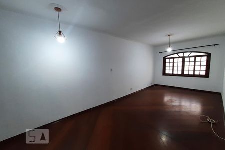 Sala de casa à venda com 3 quartos, 180m² em Vila Santa Virginia, São Paulo