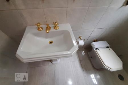 Casa à venda com 180m², 3 quartos e 1 vagaLavabo