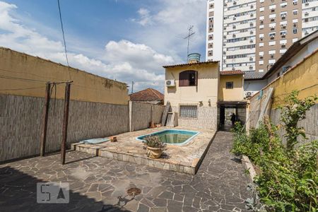 Casa à venda com 300m², 3 quartos e 3 vagasPiscina