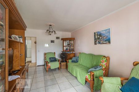 Sala de casa à venda com 3 quartos, 300m² em Passo D’areia, Porto Alegre