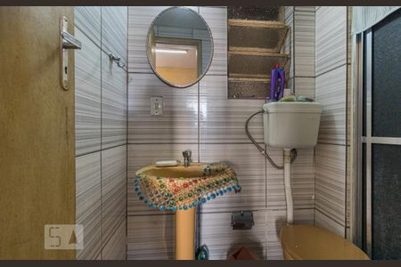 Casa à venda com 300m², 3 quartos e 3 vagasBanheiro Social 2