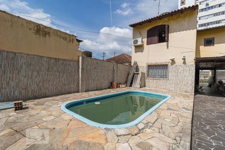 Casa à venda com 300m², 3 quartos e 3 vagasPiscina