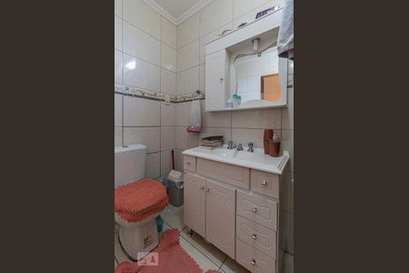 Casa à venda com 300m², 3 quartos e 3 vagasBanheiro da Suíte