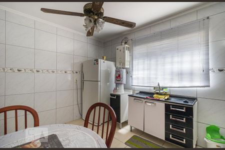 Casa à venda com 300m², 3 quartos e 3 vagasCozinha