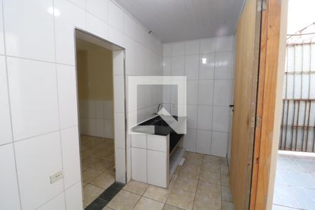 Cozinha de casa para alugar com 1 quarto, 35m² em Jardim Itápolis, São Paulo