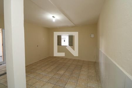 Quarto de casa para alugar com 1 quarto, 35m² em Jardim Itápolis, São Paulo