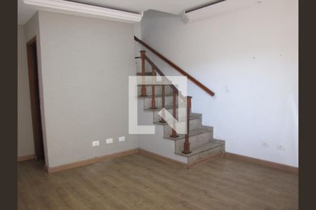 Sala de casa para alugar com 2 quartos, 150m² em Jardim Santa Maria, São Paulo