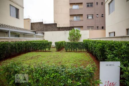 Apartamento para alugar com 69m², 2 quartos e 1 vagaÁrea comum