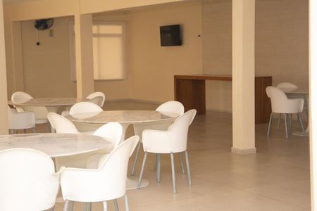 Apartamento para alugar com 69m², 2 quartos e 1 vagaÁrea comum