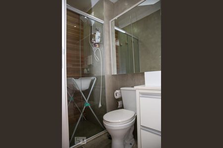 Banheiro de apartamento para alugar com 2 quartos, 69m² em Centro, Diadema