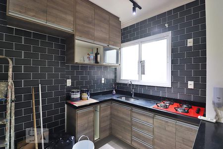 Apartamento à venda com 140m², 3 quartos e 2 vagasCozinha