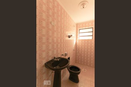 Apartamento para alugar com 58m², 1 quarto e sem vaga Apartamento para alugar com 58m², 1 quarto e sem vagaBanheiro