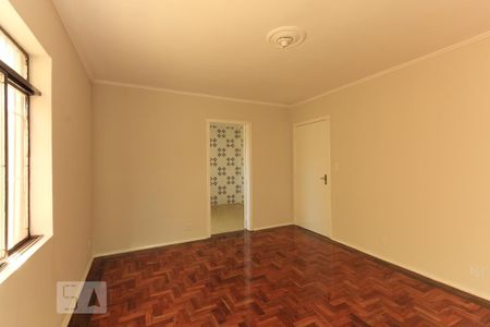 Sala de apartamento para alugar com 1 quarto, 58m² em Partenon, Porto Alegre