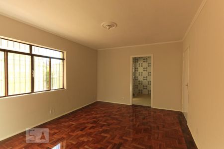 Sala de apartamento para alugar com 1 quarto, 58m² em Partenon, Porto Alegre