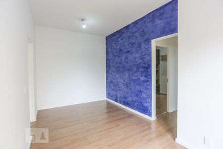 Sala de Estar de apartamento para alugar com 2 quartos, 50m² em Jardim Pinheiros, São Paulo