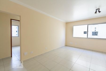 Sala de apartamento para alugar com 3 quartos, 82m² em Indianópolis, São Paulo