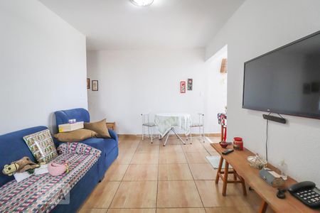 Sala de apartamento para alugar com 2 quartos, 65m² em Setor Aeroporto, Goiânia