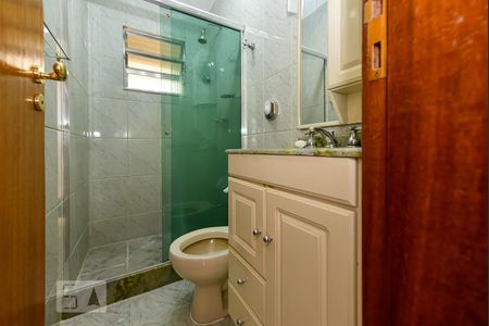 Apartamento à venda com 80m², 2 quartos e 1 vaga Apartamento à venda com 80m², 2 quartos e 1 vagaBanheiro Social