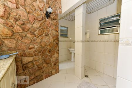 Apartamento à venda com 80m², 2 quartos e 1 vaga Apartamento à venda com 80m², 2 quartos e 1 vagaÁrea de Serviço