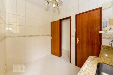 Apartamento à venda com 80m², 2 quartos e 1 vaga Apartamento à venda com 80m², 2 quartos e 1 vagaCozinha