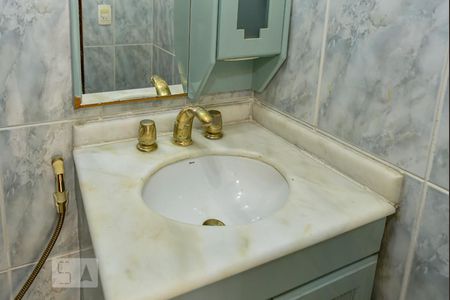 Apartamento à venda com 80m², 2 quartos e 1 vaga Apartamento à venda com 80m², 2 quartos e 1 vagaBanheiro da Suíte