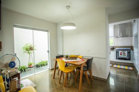 Casa à venda com 460m², 5 quartos e 7 vagasCopa