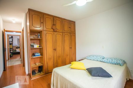 Casa à venda com 460m², 5 quartos e 7 vagasSuíte 3