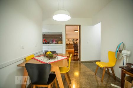 Casa à venda com 460m², 5 quartos e 7 vagasCopa