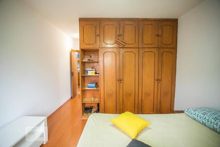 Casa à venda com 460m², 5 quartos e 7 vagasSuíte 3