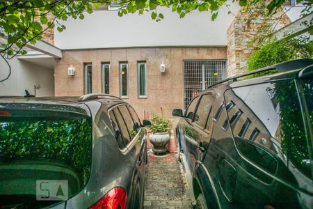 Casa à venda com 460m², 5 quartos e 7 vagasGaragem