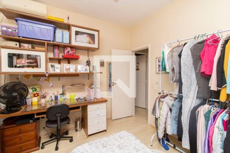 Apartamento à venda com 136m², 3 quartos e 2 vagasQuarto 2