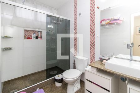 Apartamento à venda com 136m², 3 quartos e 2 vagasBanheiro