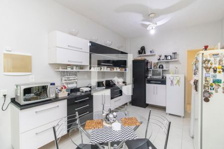 Apartamento à venda com 136m², 3 quartos e 2 vagasCozinha