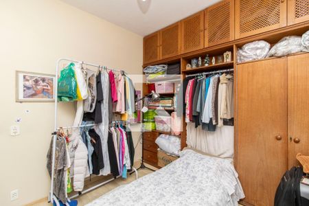 Apartamento à venda com 136m², 3 quartos e 2 vagasQuarto 2
