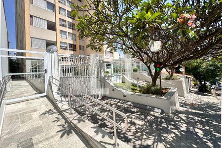 Apartamento à venda com 127m², 2 quartos e 1 vagaFachada - Rampa de Acesso