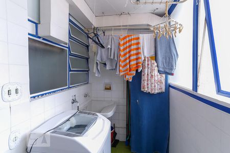 Apartamento à venda com 127m², 2 quartos e 1 vagaÁrea de Serviço