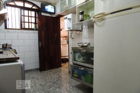 Casa à venda com 166m², 4 quartos e 2 vagasCozinha - Armários