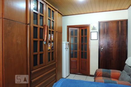 Casa à venda com 166m², 4 quartos e 2 vagasQuarto 4 - Suíte