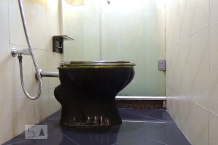 Casa à venda com 166m², 4 quartos e 2 vagasBanheiro da Suíte 1