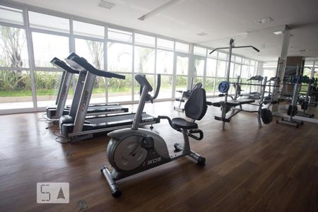 Apartamento para alugar com 65m², 2 quartos e 2 vagasÁrea comum - Academia